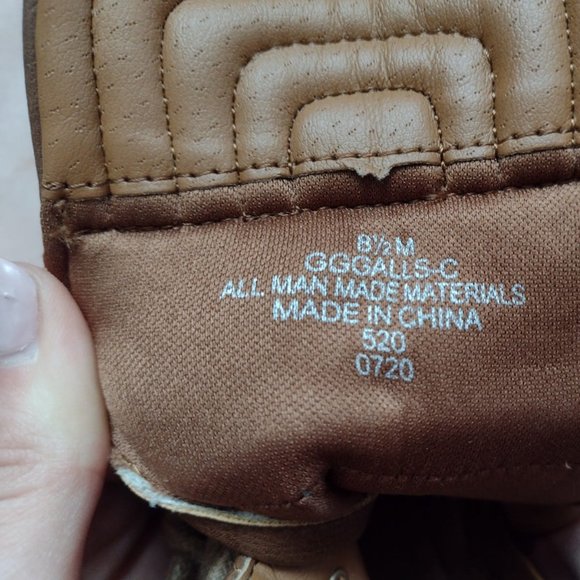 Guess Boots - Picture 3 of 4